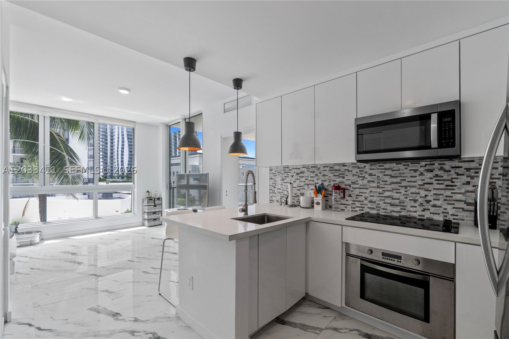 300 S Biscayne Blvd T-1411