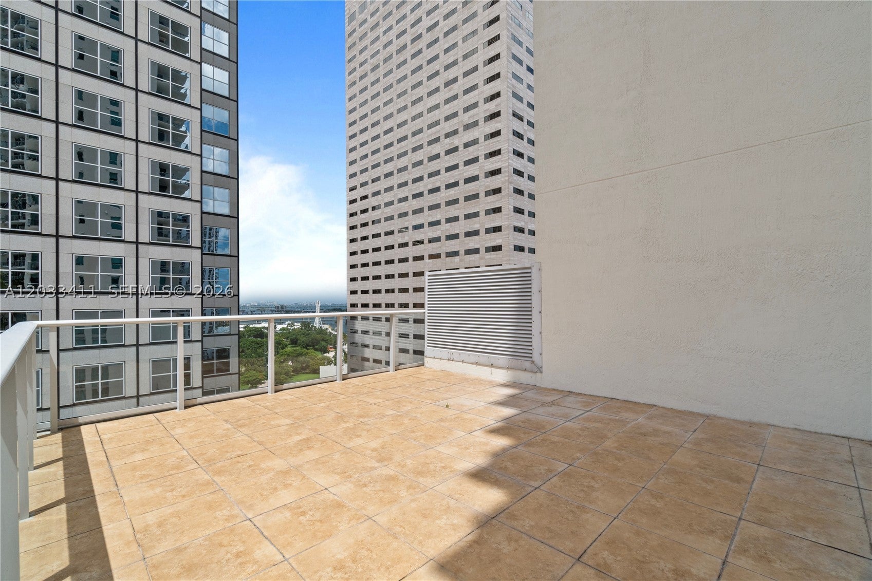300 S Biscayne Blvd T-1411
