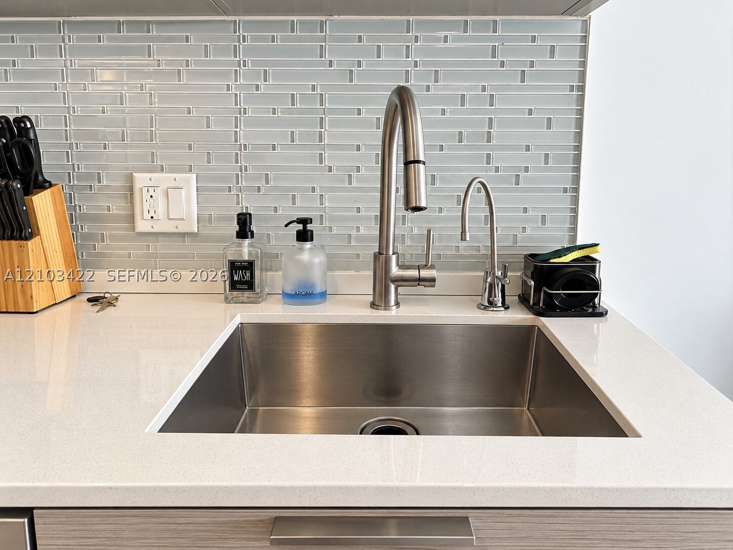 1300 Brickell Bay Dr 2112