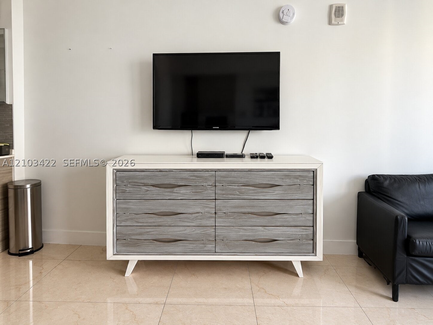 1300 Brickell Bay Dr 2112