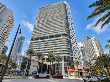 1300 Brickell Bay Dr 2112 Miami FL 33131