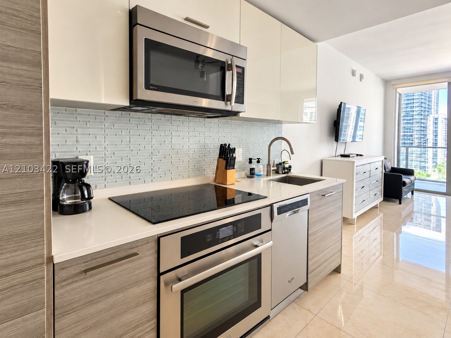 1300 Brickell Bay Dr 2112