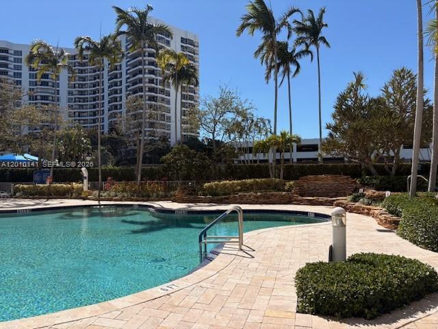 MYSTIC POINTE TOWER 400 C - Residential