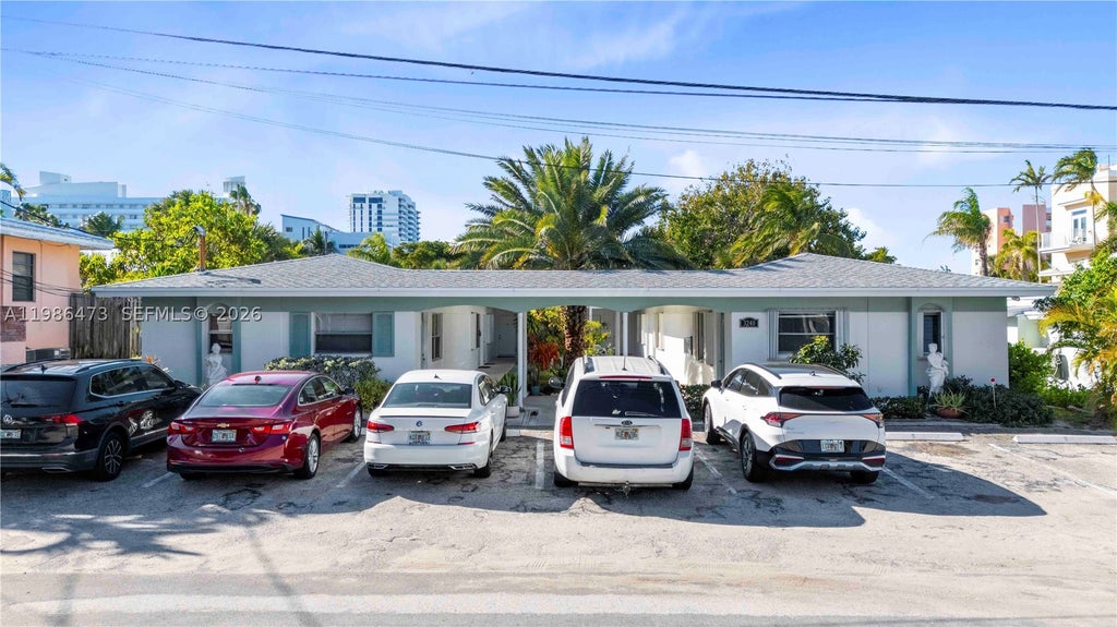 Photo of 3240 NE 16th St #3, Pompano Beach, FL 33062 (MLS # A11986473)
