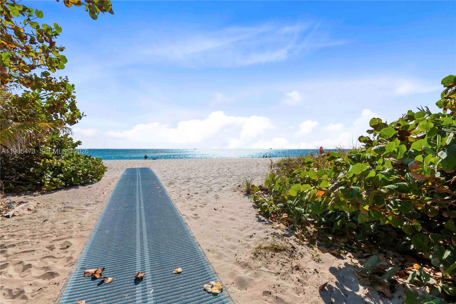 VENTURA VILLAS CONDO - Residential Lease