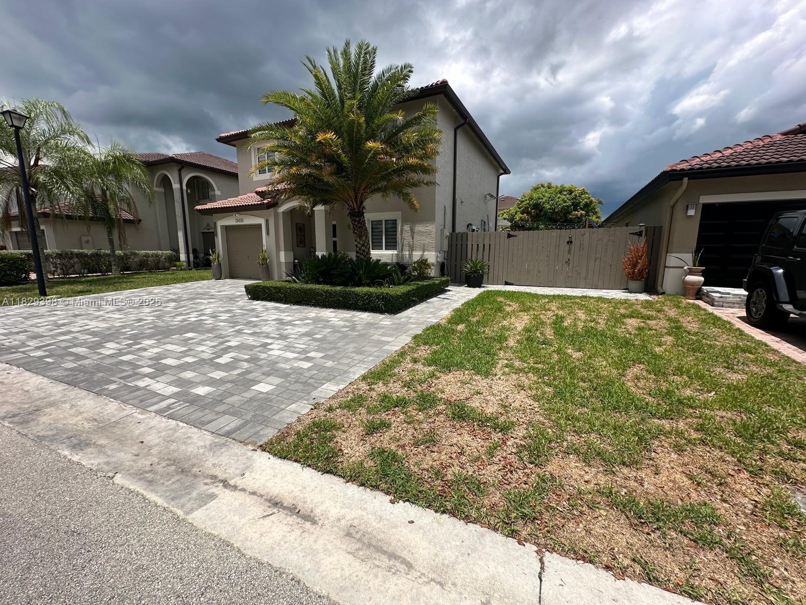 13430 SW 118th Pl