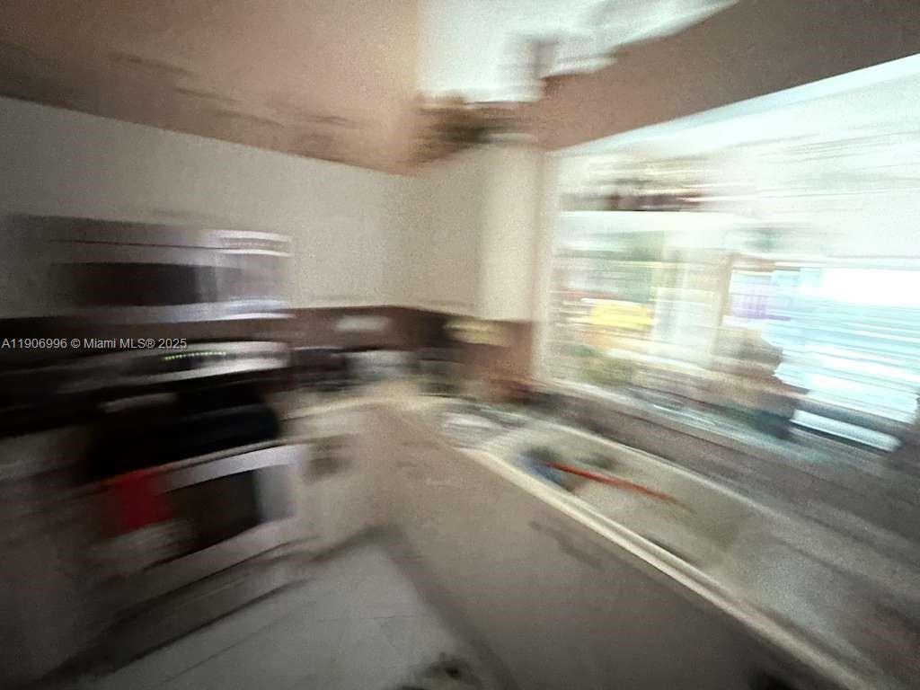 CENTRAL PARK LAKE - Residential