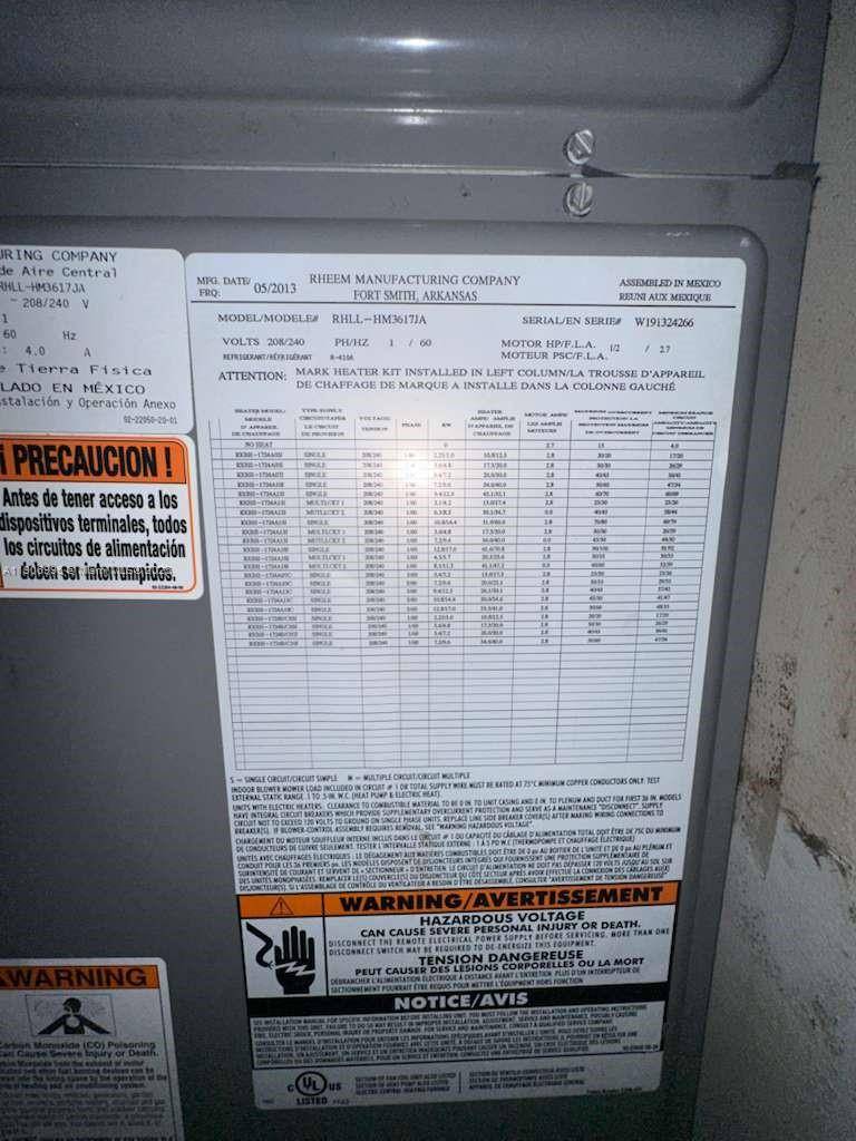 CENTRAL PARK LAKE - Residential