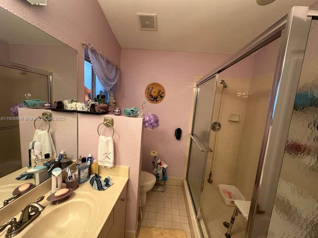 CENTRAL PARK LAKE - Residential