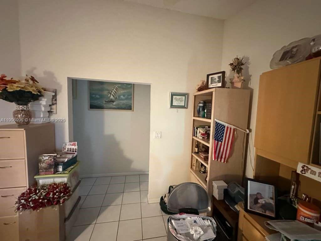 CENTRAL PARK LAKE - Residential