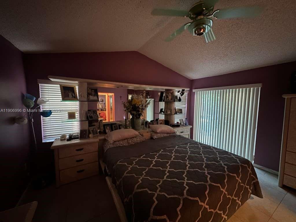 CENTRAL PARK LAKE - Residential