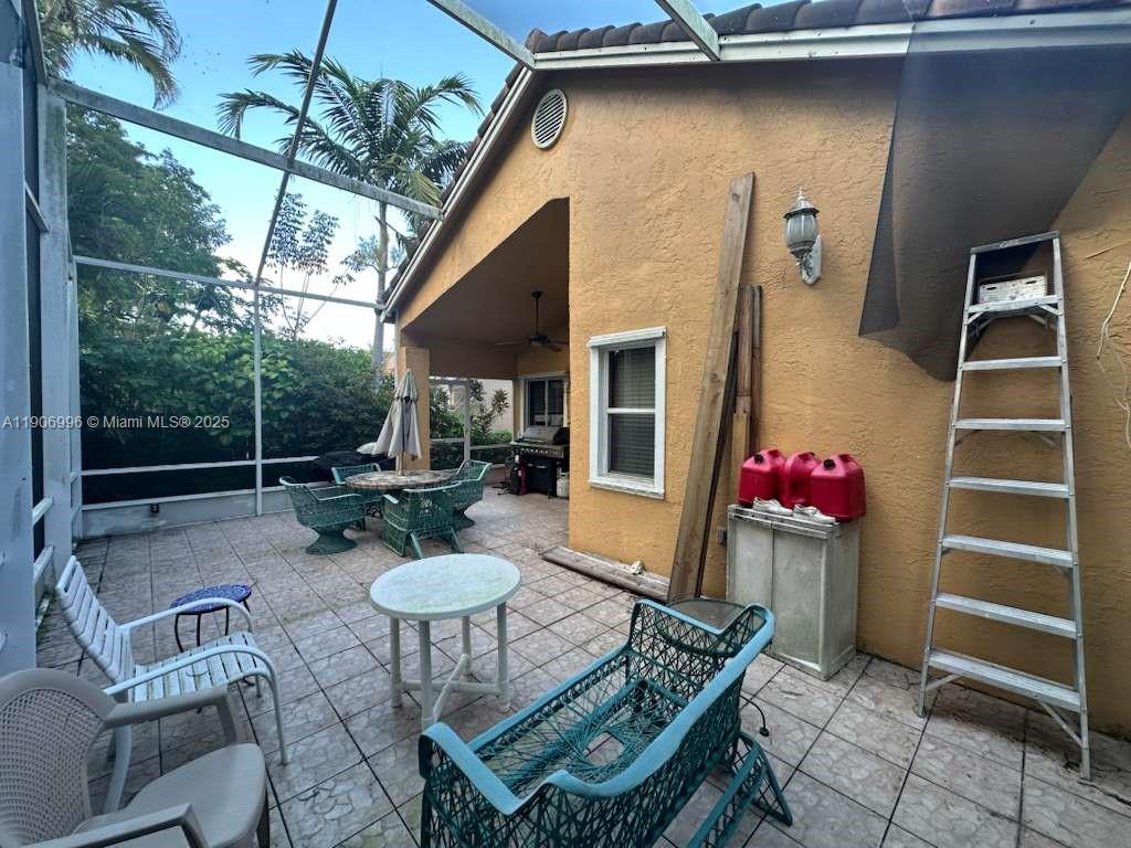 CENTRAL PARK LAKE - Residential