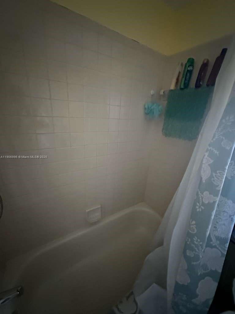 CENTRAL PARK LAKE - Residential