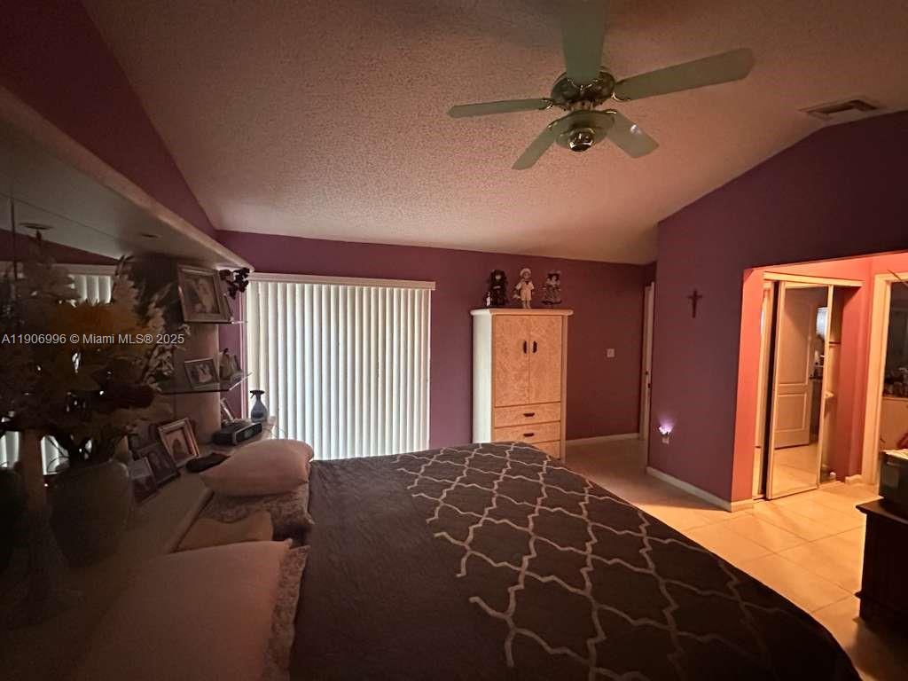 CENTRAL PARK LAKE - Residential