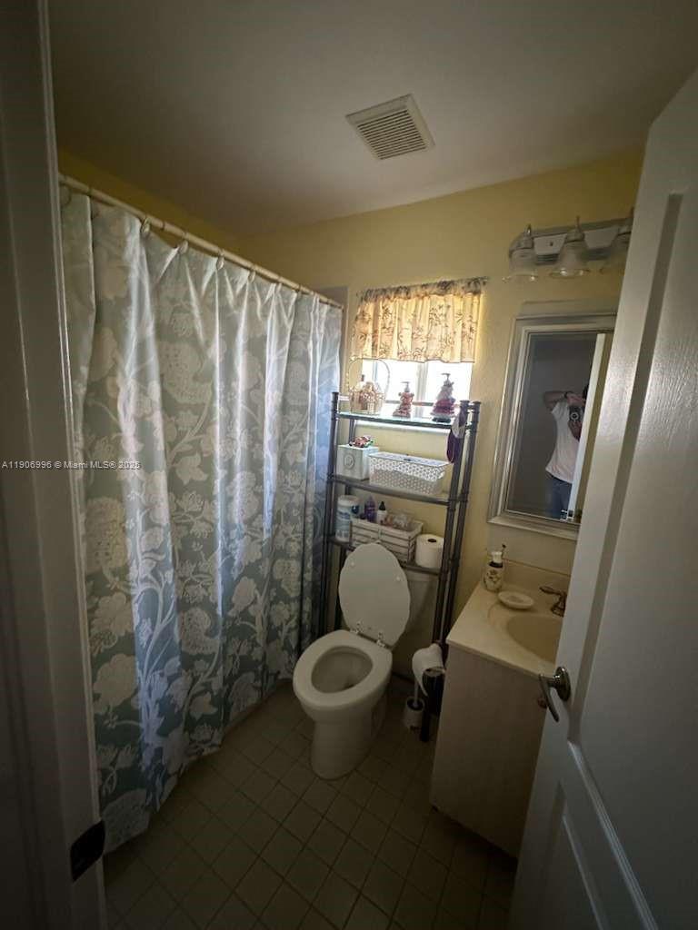 CENTRAL PARK LAKE - Residential