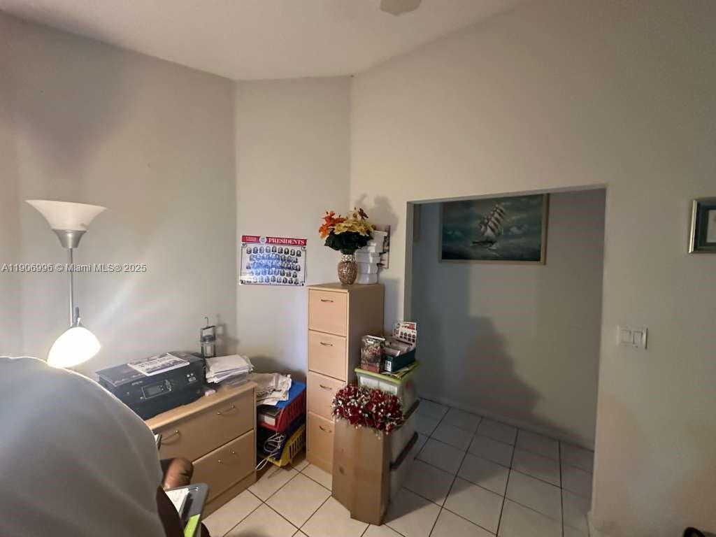 CENTRAL PARK LAKE - Residential