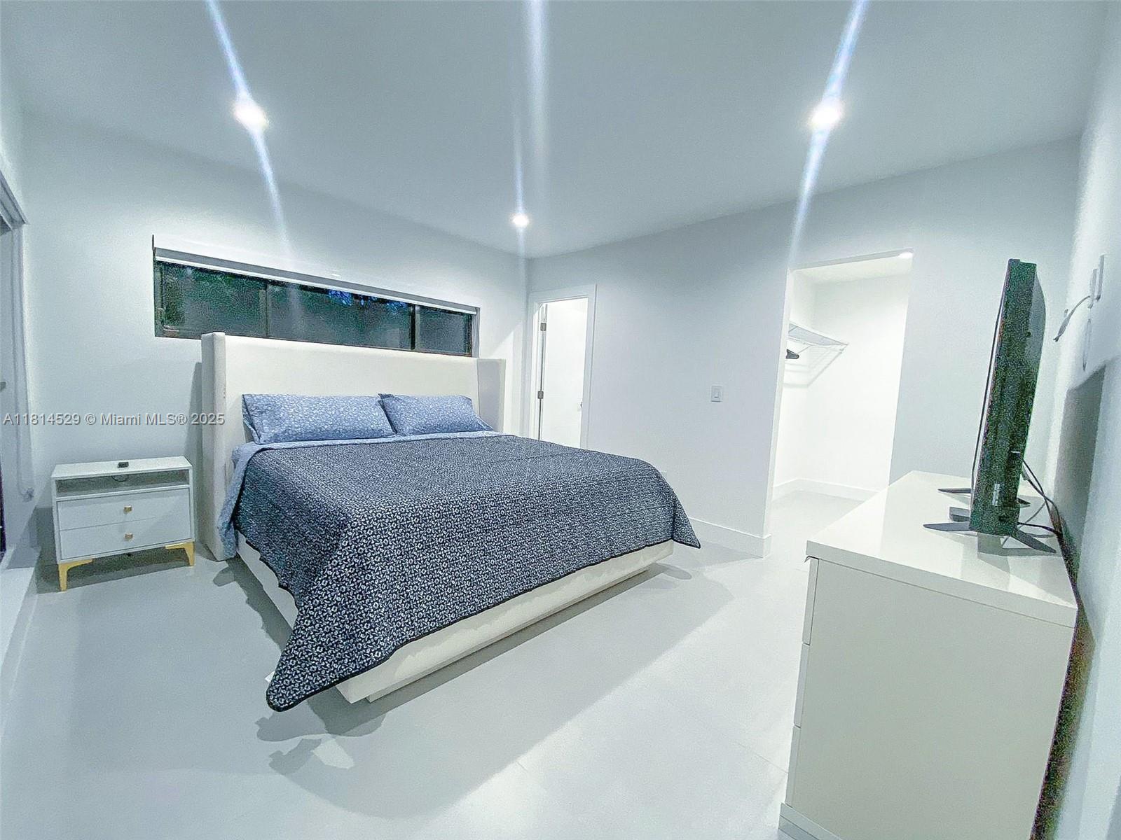 SOUTHLAND HOMES PK - Residential Lease