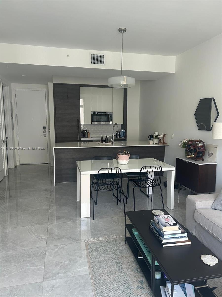 MERRICK MANOR CONDO - Residential