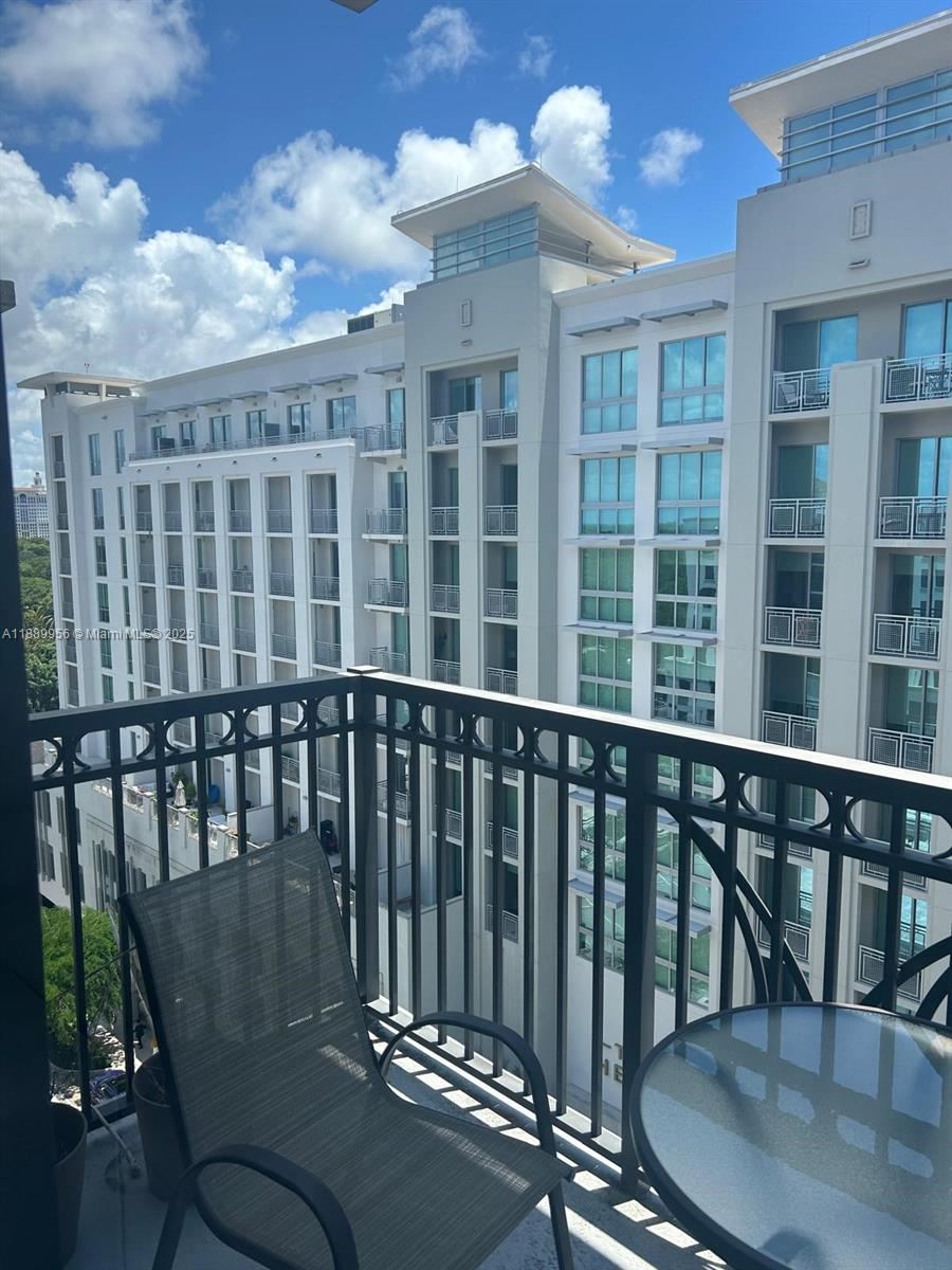 MERRICK MANOR CONDO - Residential