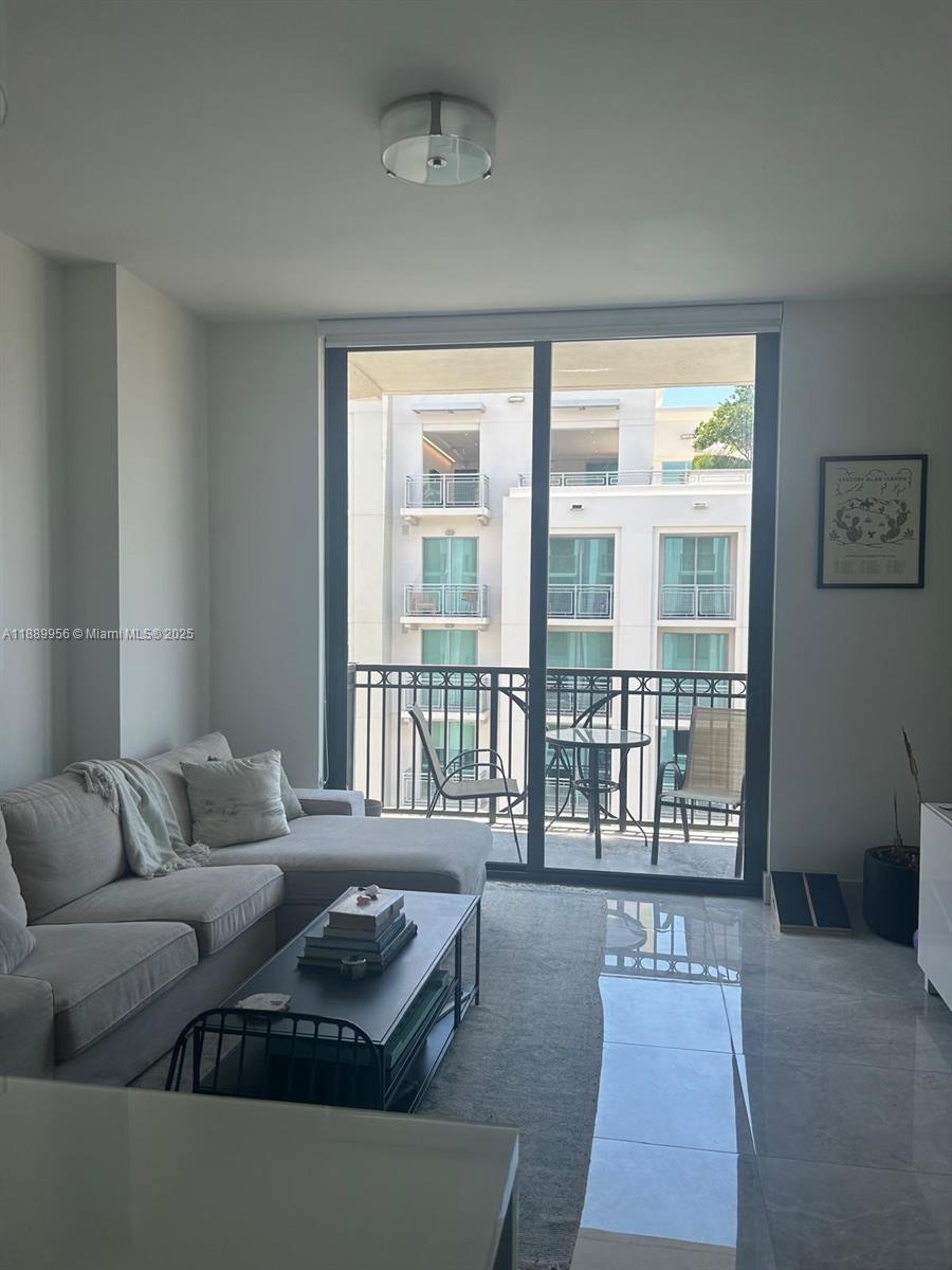 MERRICK MANOR CONDO - Residential