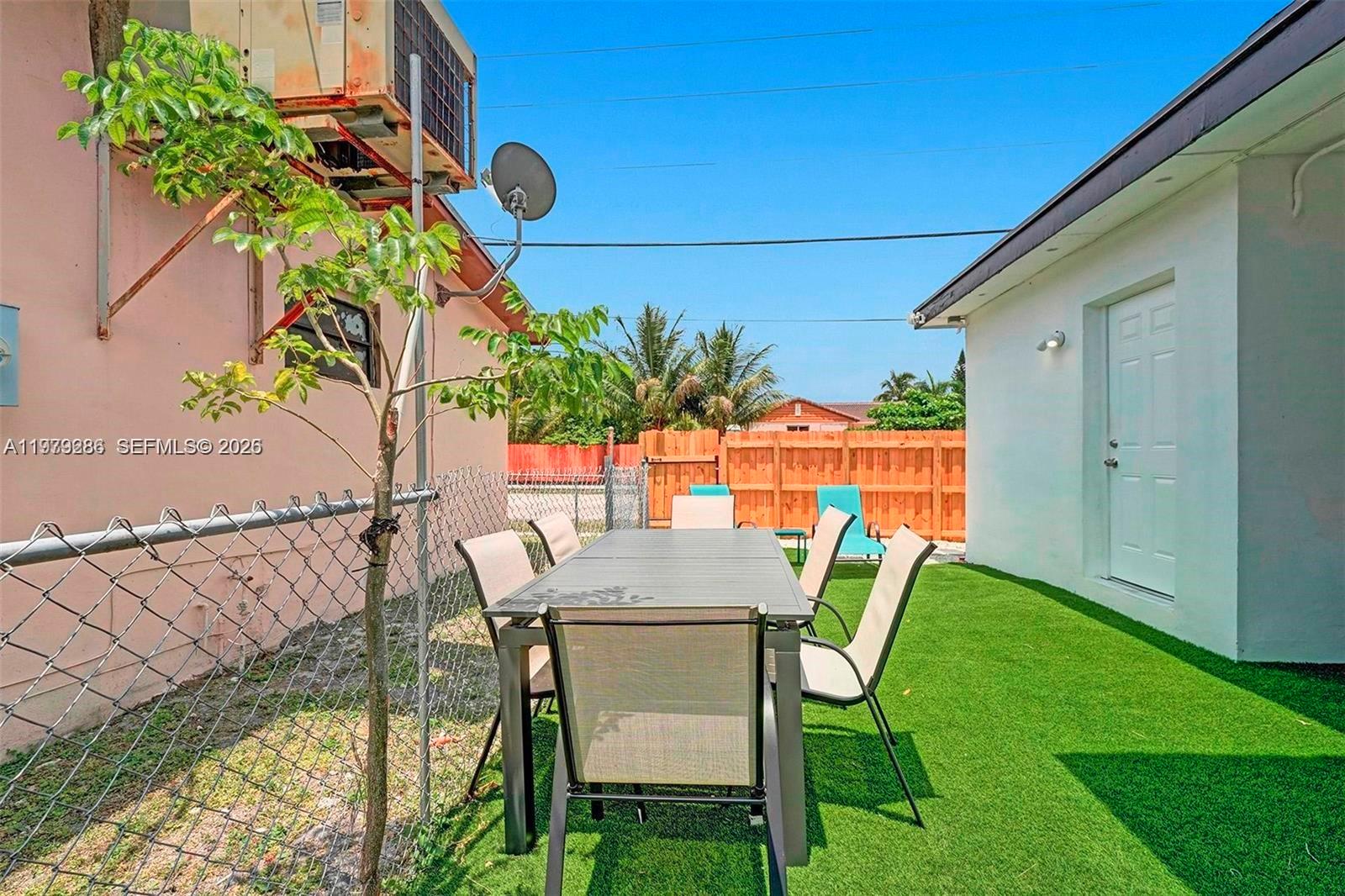 GEORGETOWN 4 CONDO - Residential