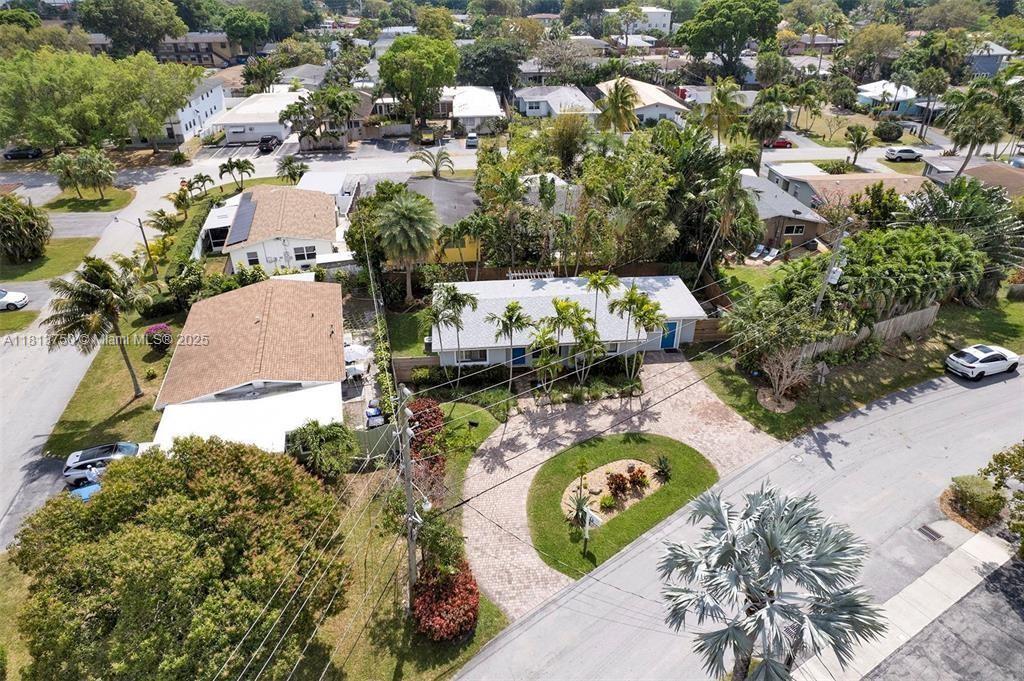 LAUDERDALE PARK 6-33 1/2 - Residential