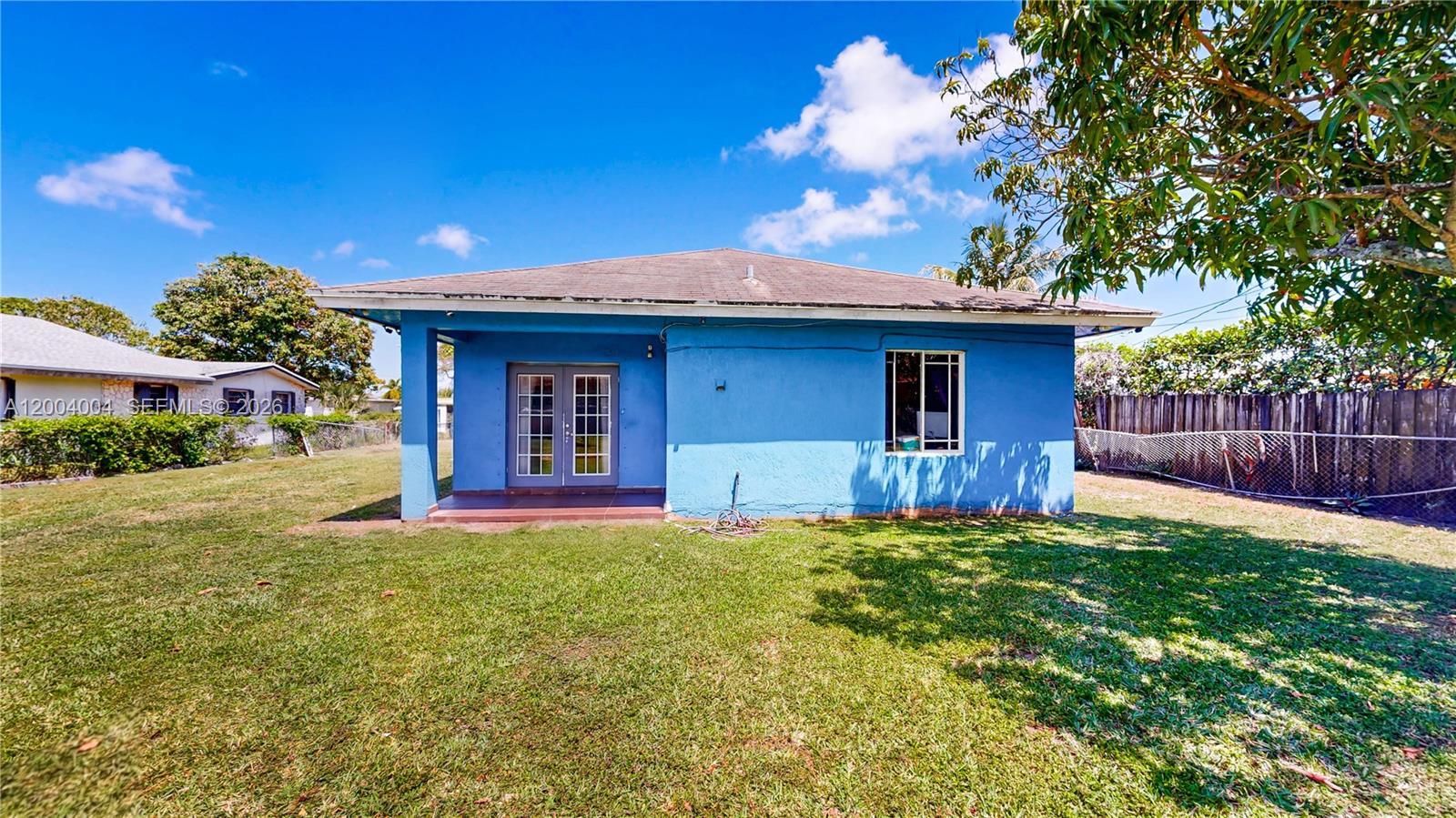 DIXIE PINES NO 2 - Residential