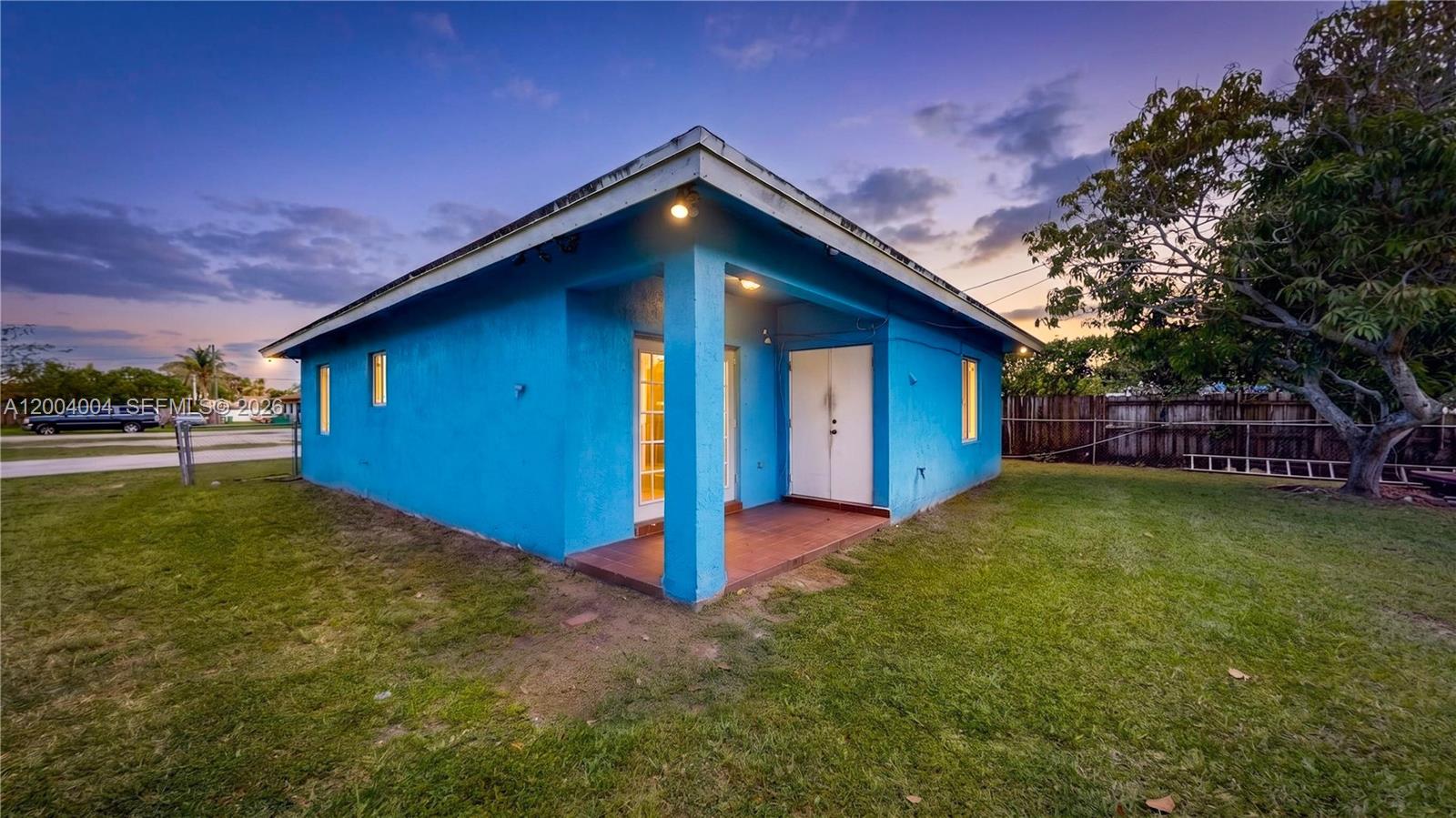 DIXIE PINES NO 2 - Residential