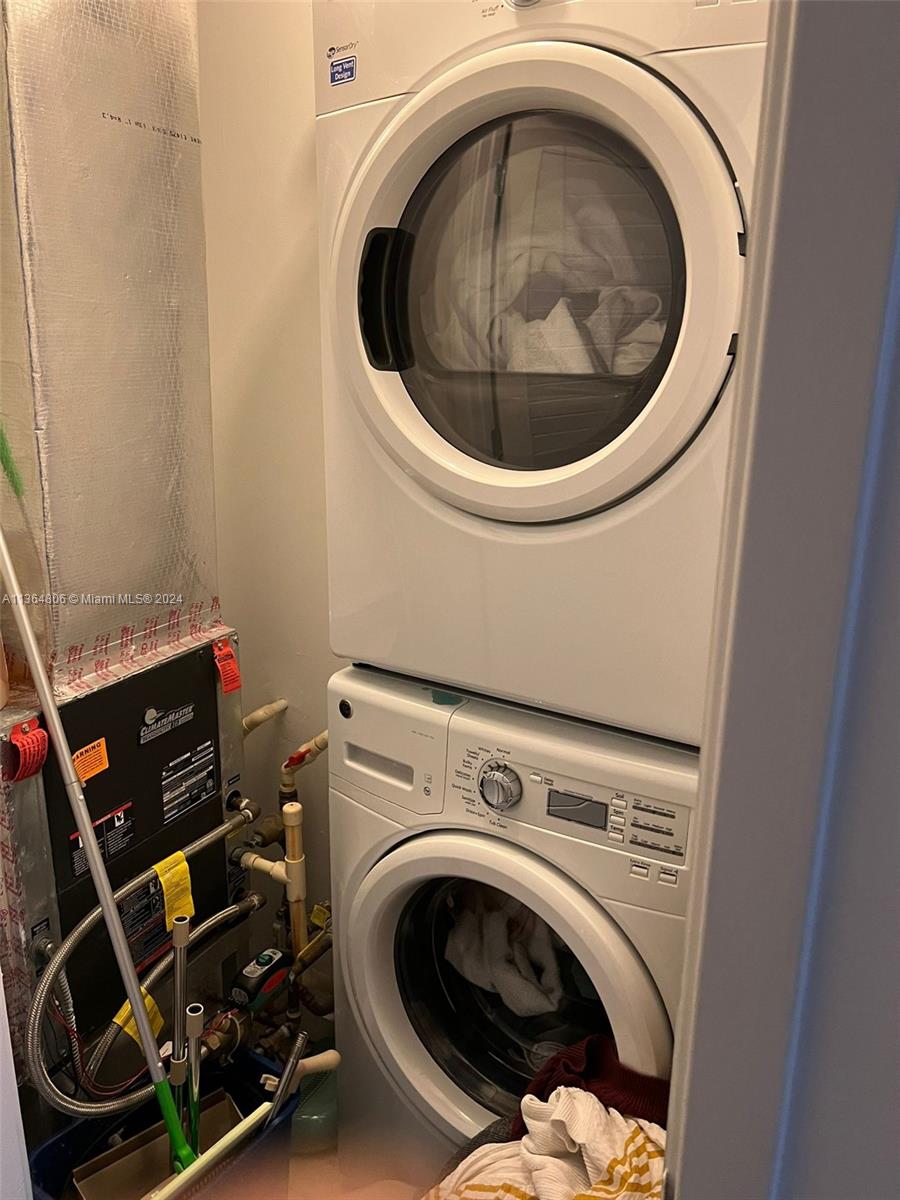 1010 BRICKELL CONDO - Residential