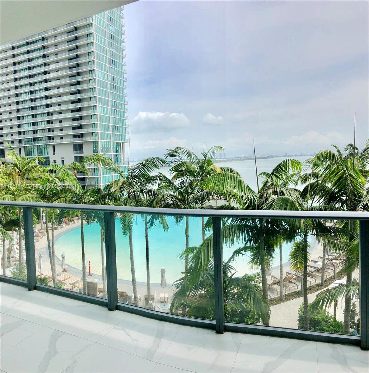 GRAN PARAISO CONDO - Residential