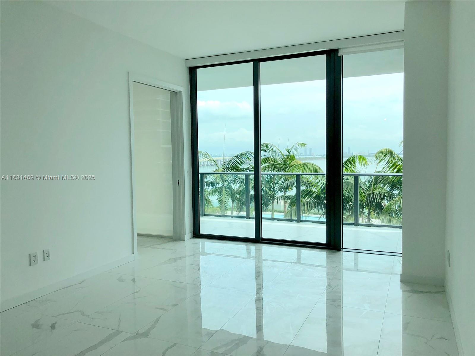 GRAN PARAISO CONDO - Residential