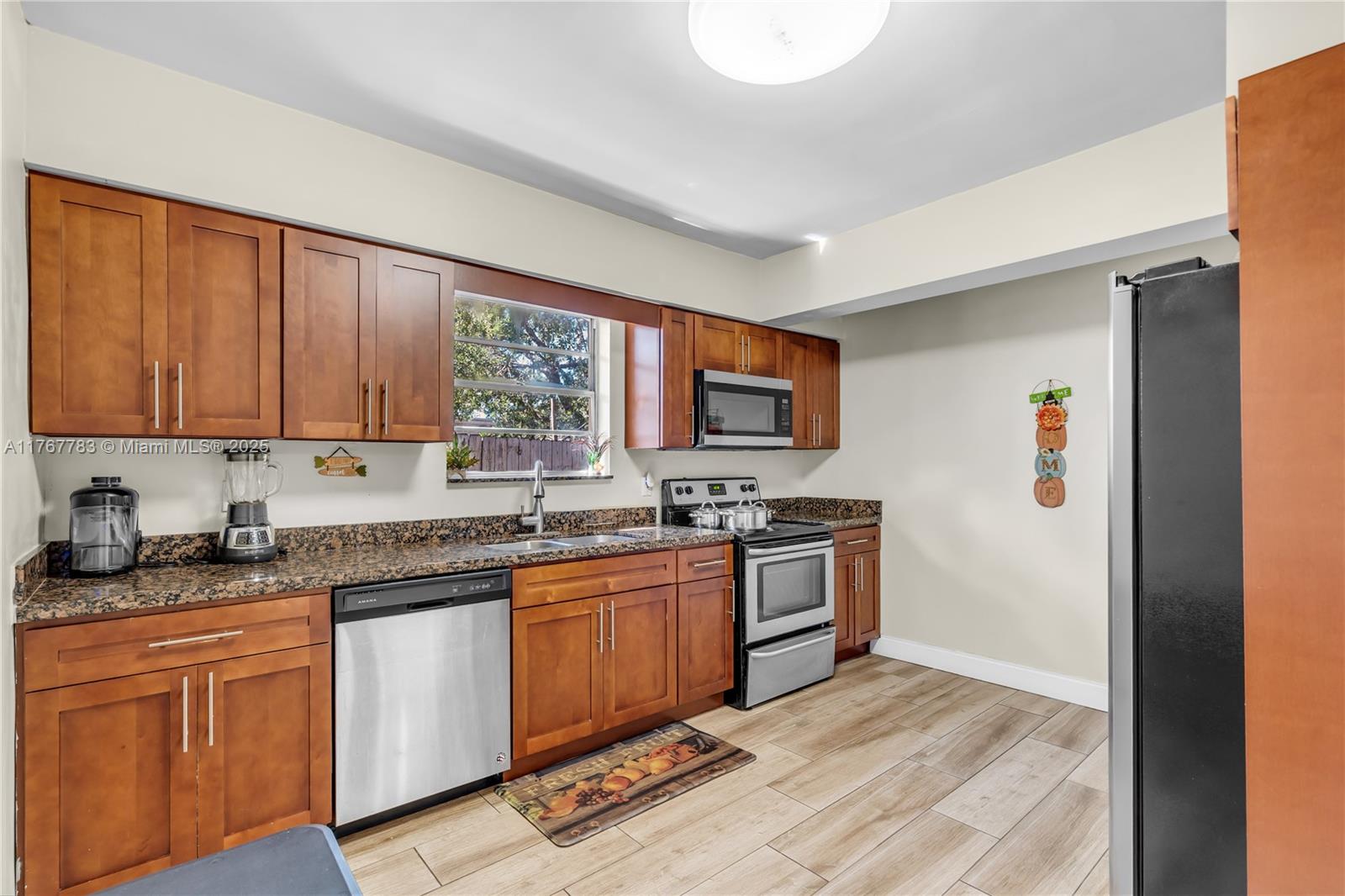 LINWOOD GARDENS - Residential