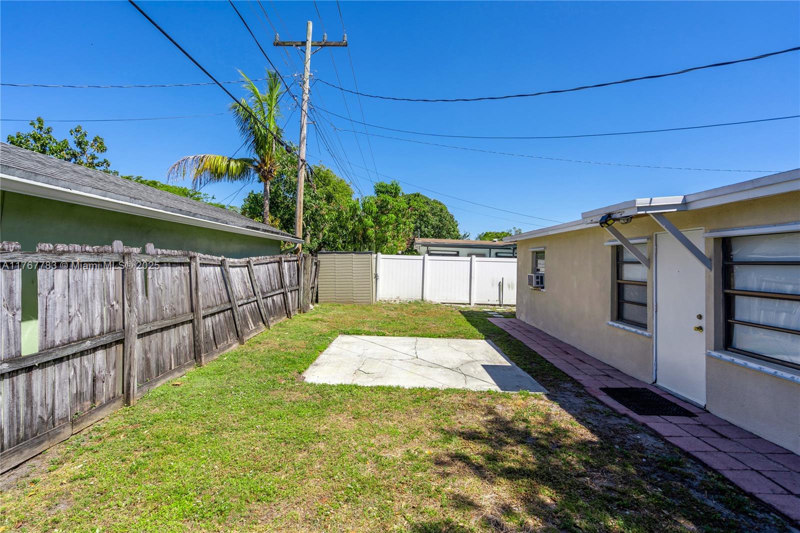 LINWOOD GARDENS - Residential