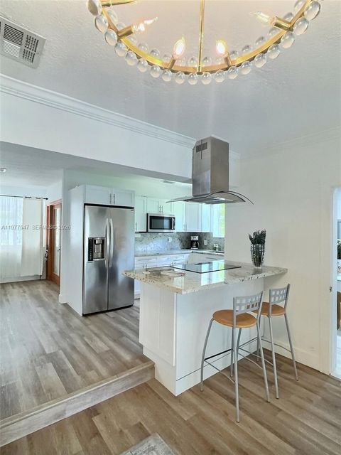 Tiny photo for 3911 SW 61st Ave, Miami, FL 33155 (MLS # A11977547)