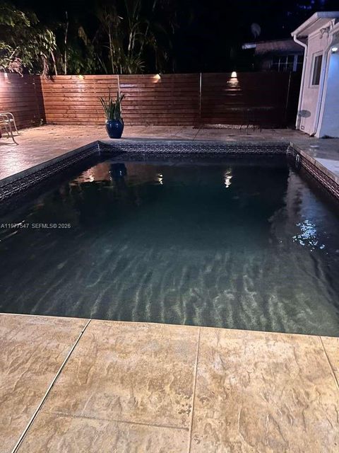 Tiny photo for 3911 SW 61st Ave, Miami, FL 33155 (MLS # A11977547)