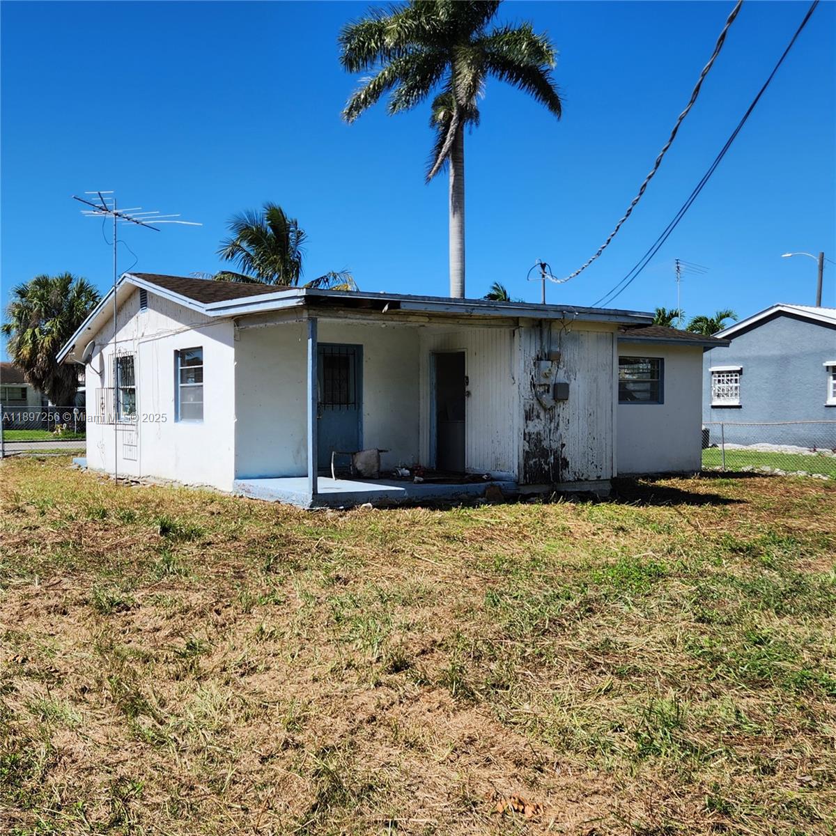 245 SW 11th Ave