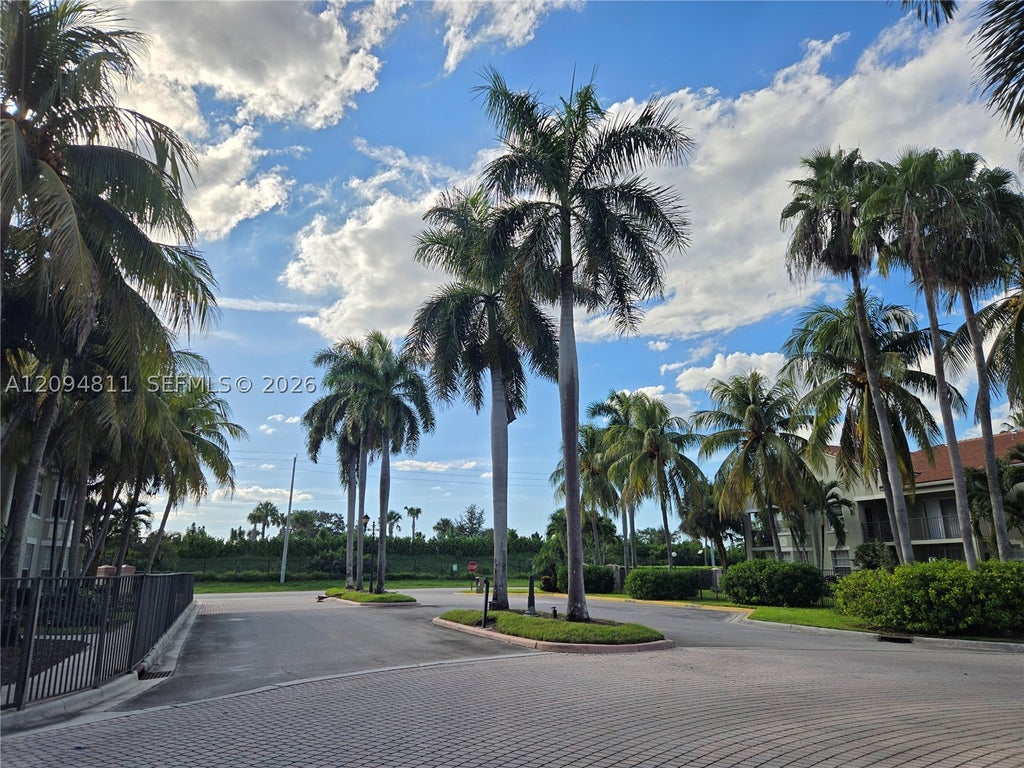 Photo of 1204 Belmont Pl, Boynton Beach, FL 33436 (MLS # A12094811)