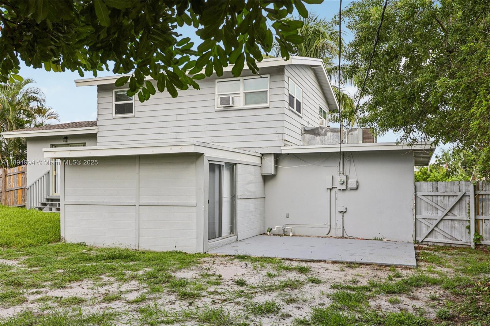 MONTEZ GARDENS - Residential