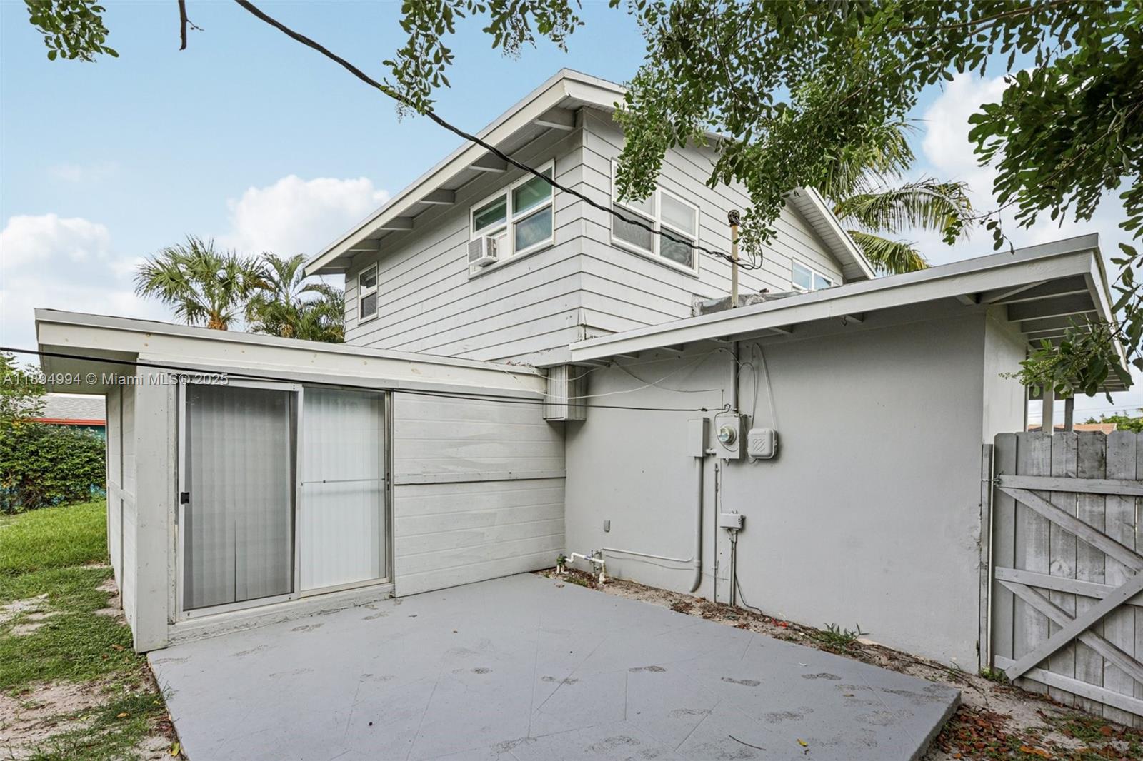 MONTEZ GARDENS - Residential