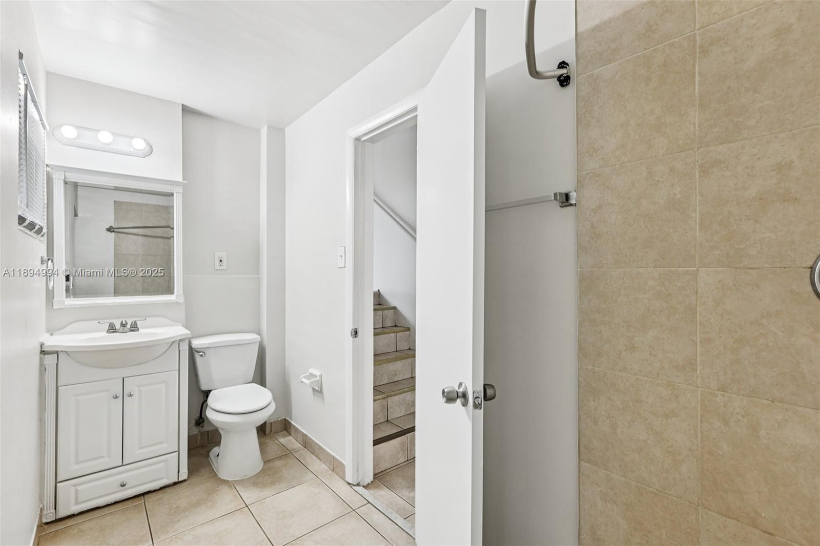 MONTEZ GARDENS - Residential