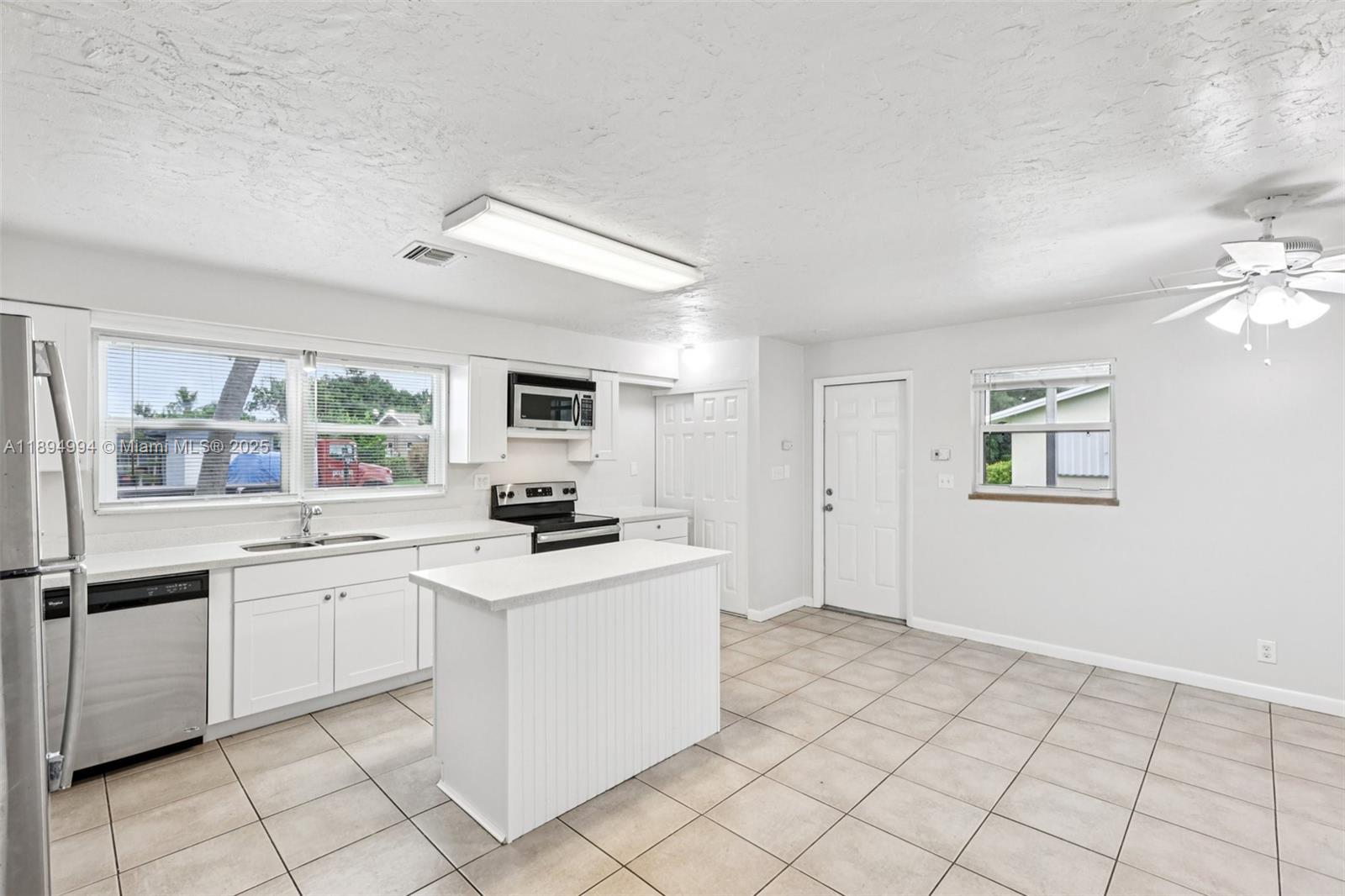 MONTEZ GARDENS - Residential