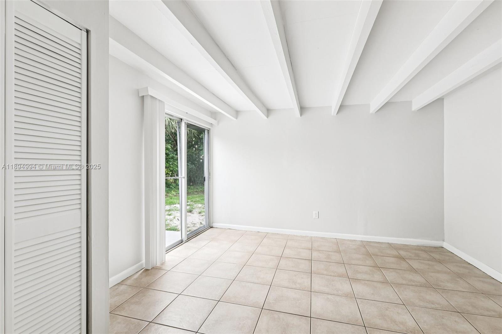 MONTEZ GARDENS - Residential