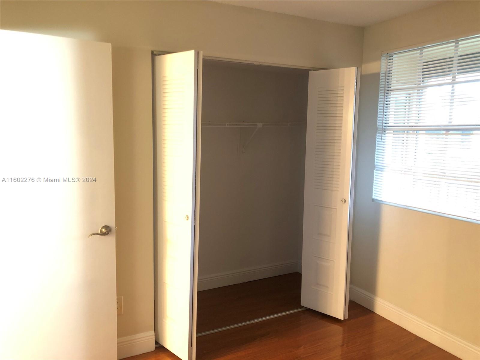 ROYAL POINCIANA CONDO - Residential Lease