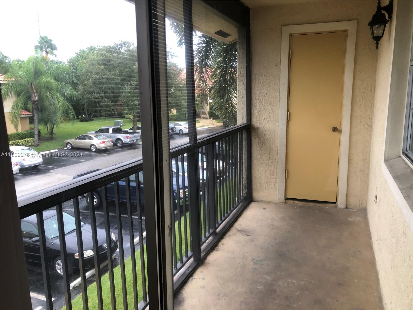 ROYAL POINCIANA CONDO - Residential Lease