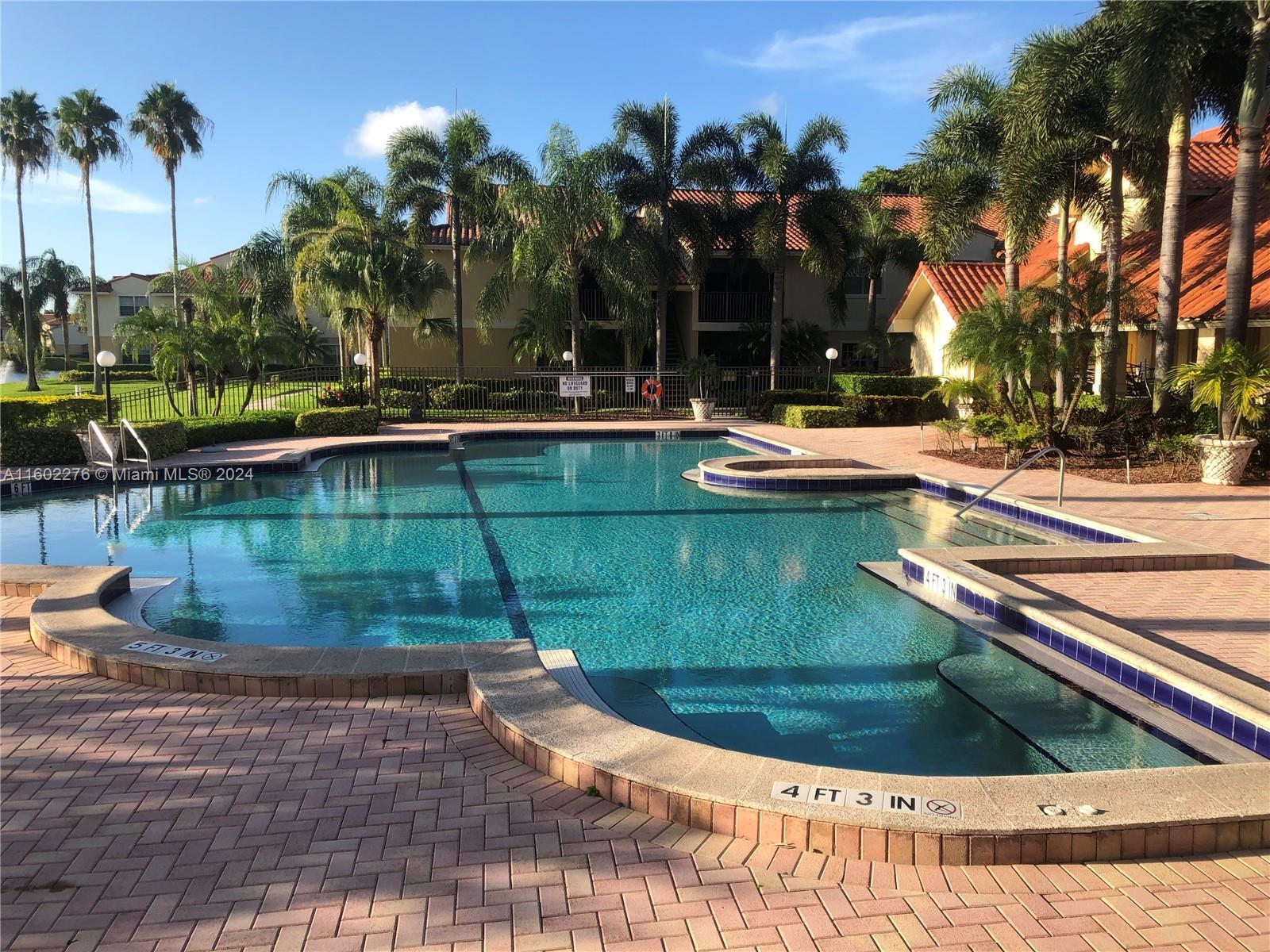 ROYAL POINCIANA CONDO - Residential Lease