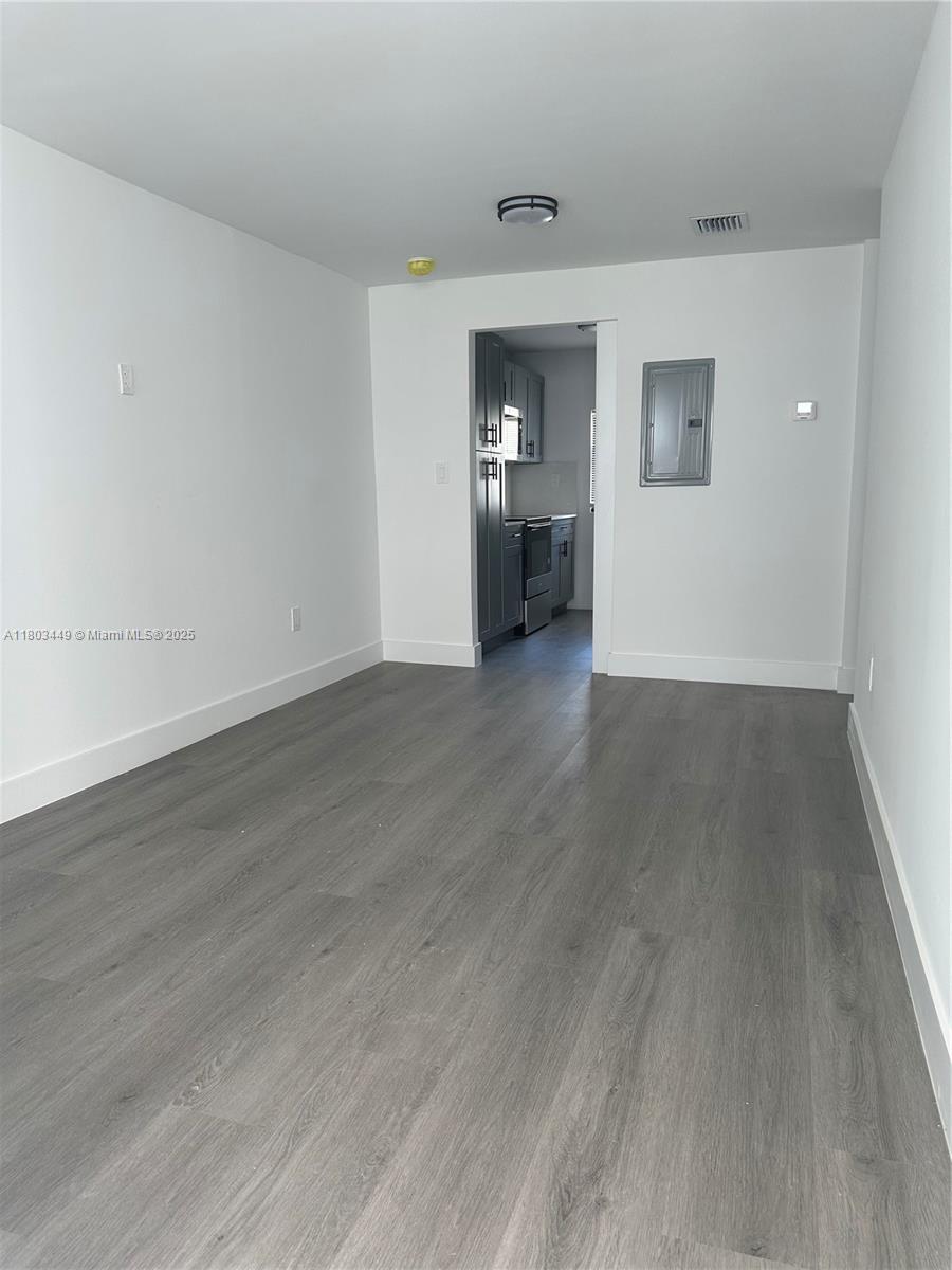 638 SW 21st Ave 628-3
