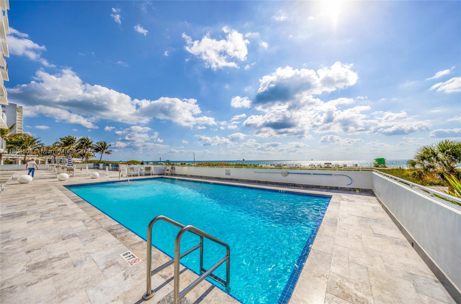 THE PRESIDENTIAL CONDO - Residential Lease