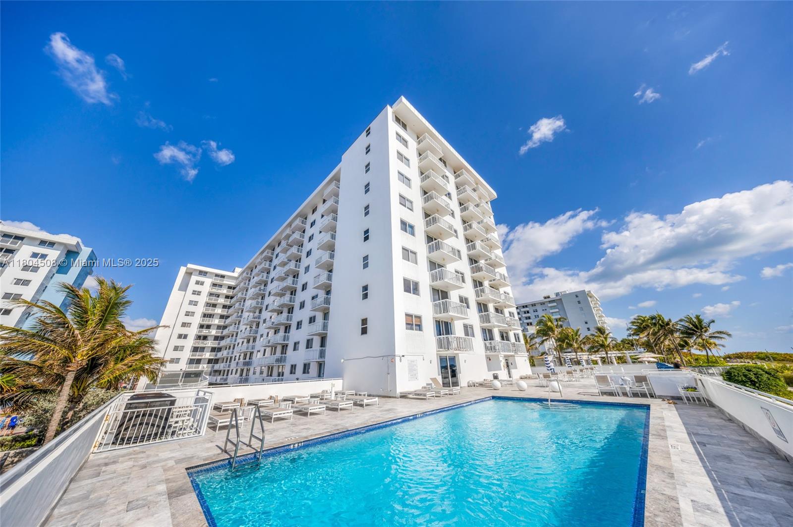 THE PRESIDENTIAL CONDO - Residential Lease