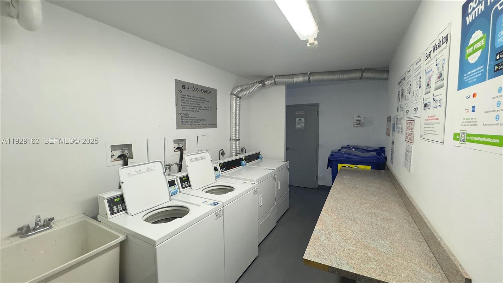 ENSENADA CONDO BLDG E-II - Residential Lease