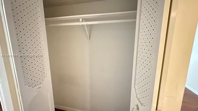 ENSENADA CONDO BLDG E-II - Residential Lease